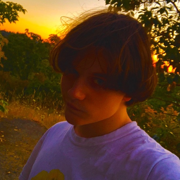 Meet your Posher, Alexander - Picture 1 of 1